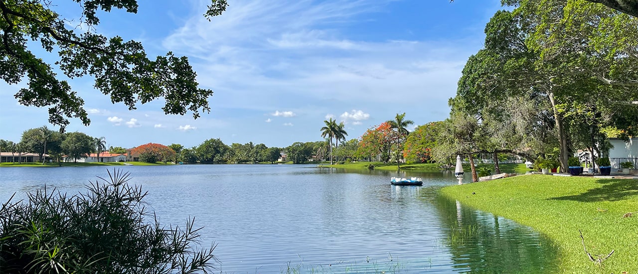 Lake looking at Palma del Lago